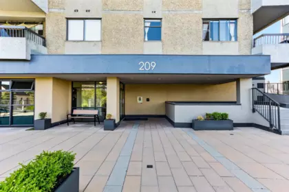202 209 Carnarvon Street, New Westminster, BC, New Westminster — Apartment/Condo for sale