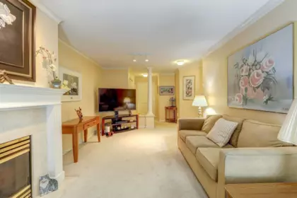 Breakfast Nook Photo of 308 1929 154 Street, Surrey, BC