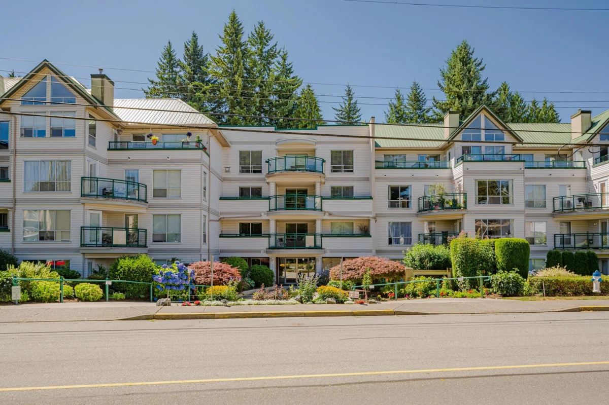 Exterior Rear Photo of 302 33280 E Bourquin Crescent, Abbotsford, BC