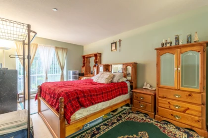 Loft / Bonus Room Photo of 302 33280 E Bourquin Crescent, Abbotsford, BC