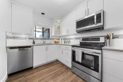 Pantry Photo of 3 2118 Eastern Avenue, North Vancouver, BC