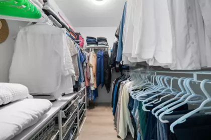 Walk-In Closet Photo of 3 2118 Eastern Avenue, North Vancouver, BC