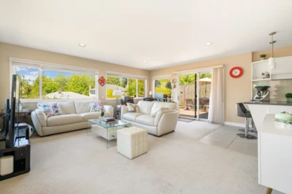 Breakfast Nook Photo of 7375 Laburnum Street, Vancouver, BC