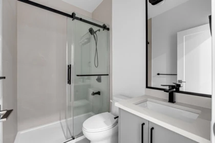 Primary Bedroom Photo of 4 6176 Elgin Avenue, Burnaby, BC