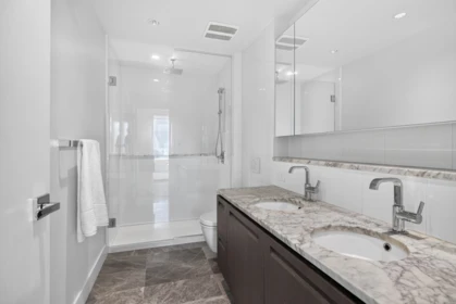 Entry Foyer Photo of 501 2102 W 48th Avenue, Vancouver, BC