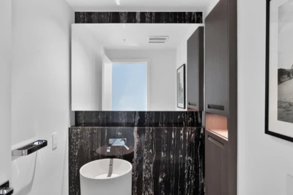 Hallway Photo of 501 2102 W 48th Avenue, Vancouver, BC