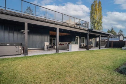 Garden / Landscaping Photo of 12381 227 Street, Maple Ridge, BC