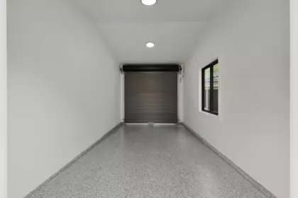 Entry Foyer Photo of 2 182 Ontario Place, Vancouver, BC