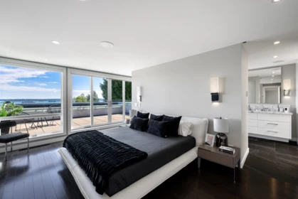 Office / Den Photo of 2496 Ottawa Avenue, West Vancouver, BC