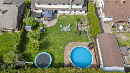 Aerial View of 42302 Knox Avenue, Yarrow, BC