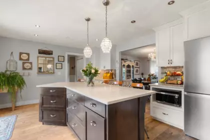 42302 Knox Avenue, Yarrow, BC, Yarrow — Single Family Residence for sale