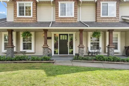 Front Yard Photo of 42302 Knox Avenue, Yarrow, BC