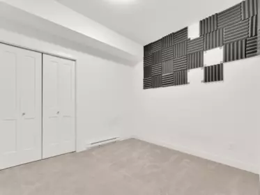 Entry Foyer Photo of 31 1419 Mccallum Road, Abbotsford, BC