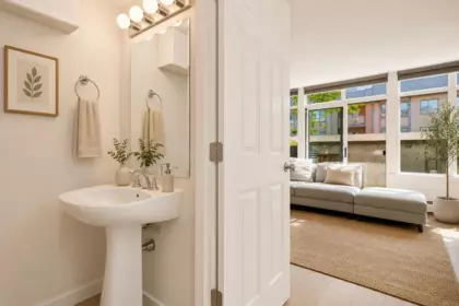 Guest Bathroom Photo of TH3 63 Keefer Place, Vancouver, BC
