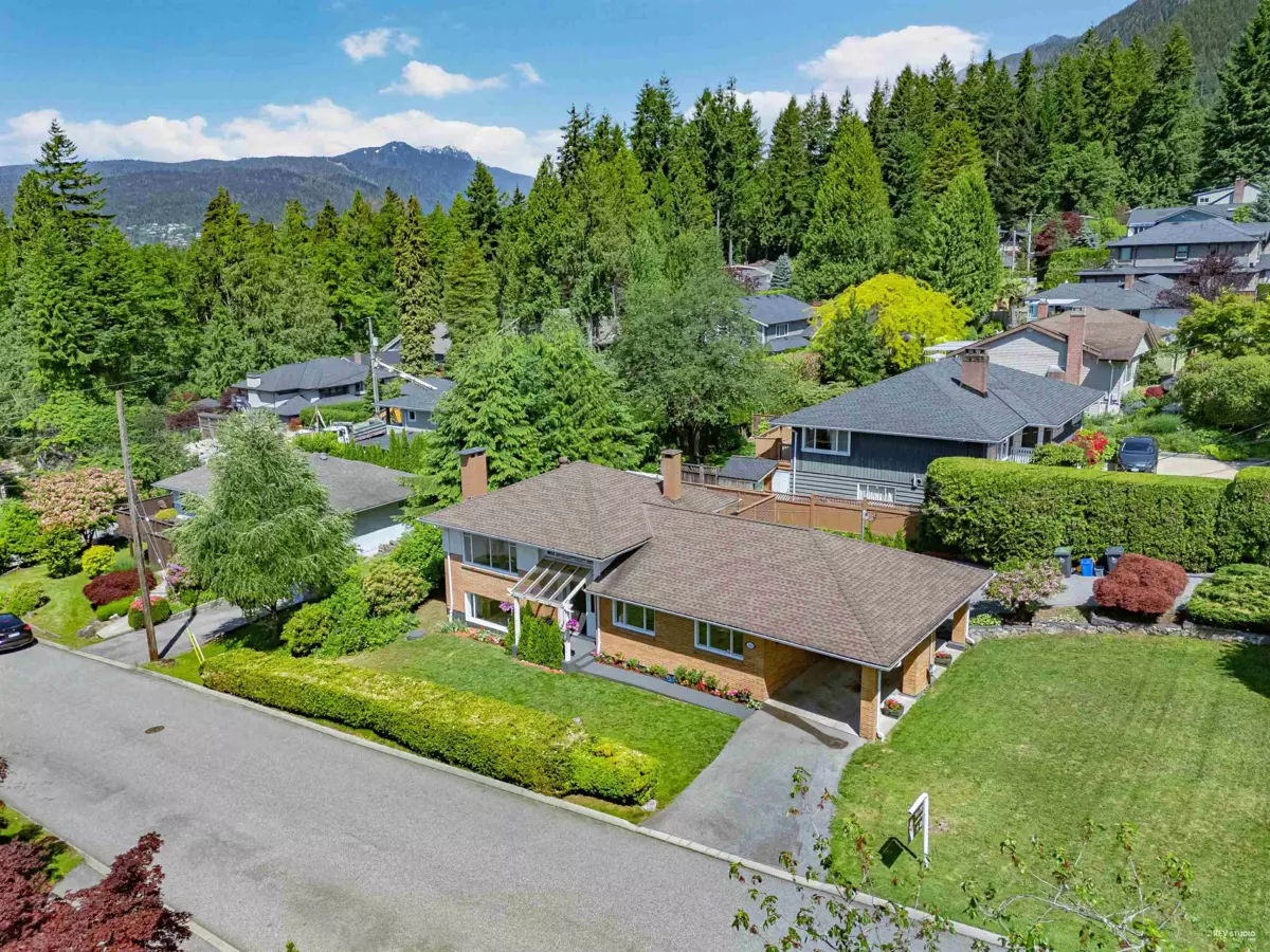 Exterior Rear Photo of 330 W Braemar Road, North Vancouver, BC