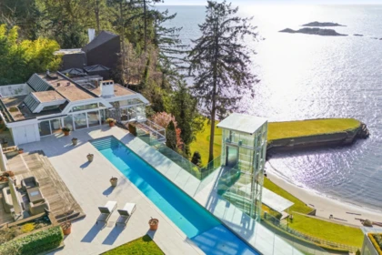 5210 Marine Drive, West Vancouver, BC, West Vancouver — Single Family Residence for sale