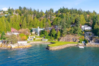 5210 Marine Drive, West Vancouver, BC, West Vancouver — Single Family Residence for sale