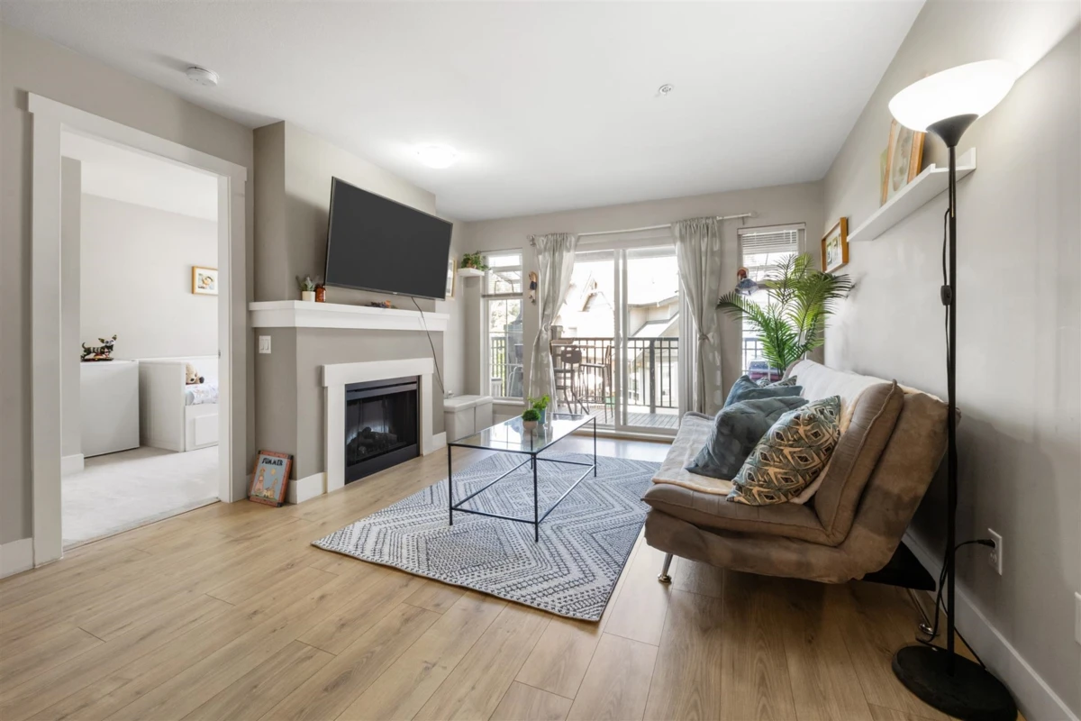 Living Room Photo of 419 9098 Halston Court, Burnaby, BC