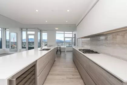 Kitchen Island Photo of 3602 660 Quayside Drive, New Westminster, BC