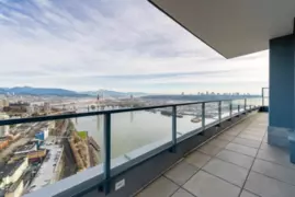 3602 660 Quayside Drive, New Westminster, BC