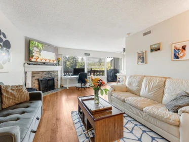 1039 Old Lillooet Road, North Vancouver, BC, North Vancouver — Apartment/Condo for sale
