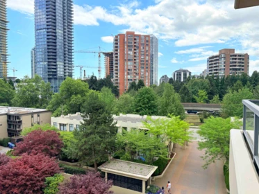 602 4333 Central Boulevard, Burnaby, BC, Burnaby — Apartment/Condo for sale