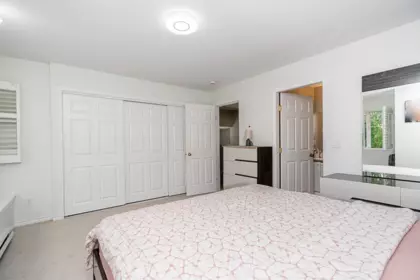 Guest Bathroom Photo of 1 14877 58 Avenue, Surrey, BC