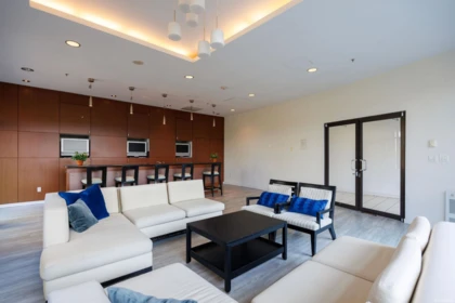 Hallway Photo of 1006 4118 Dawson Street, Burnaby, BC