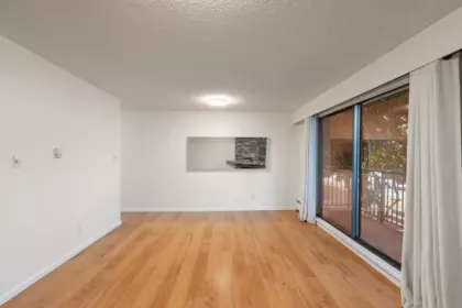 102 425 Ash Street, New Westminster, BC, New Westminster — Apartment/Condo for sale