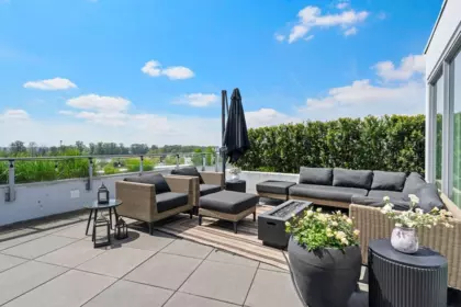 607 3438 Sawmill Crescent, Vancouver, BC, Vancouver — Apartment/Condo for sale