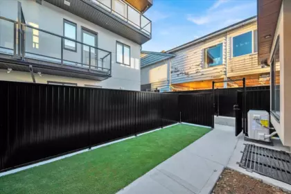 Outdoor Patio Photo of 4 7275 Ridge Drive, Burnaby, BC