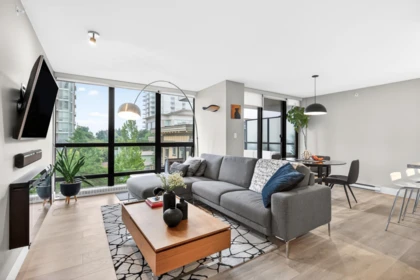 Breakfast Nook Photo of 604 2959 Glen Drive, Coquitlam, BC