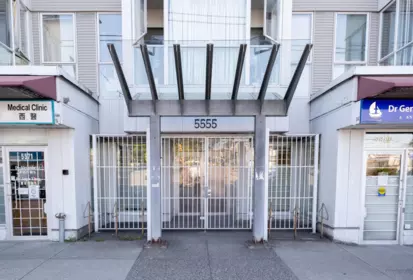Hot Tub / Spa Photo of 203 5555 Victoria Drive, Vancouver, BC