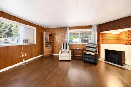 Breakfast Nook Photo of 109 3942 Columbia Valley Road, Cultus Lake, BC