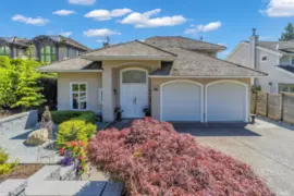 2322 Lawson Avenue, West Vancouver, BC
