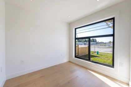 Living Room Photo of 4945 44 Avenue, Delta, BC