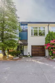 623 Farnham Road, Gibsons, BC, Gibsons — Townhouse for sale