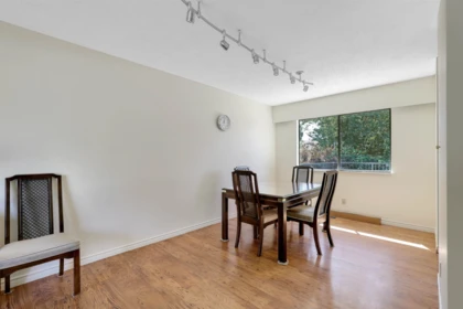 Kitchen Island Photo of 1440 Kamloops Place, Port Coquitlam, BC