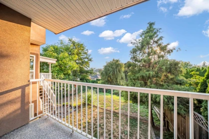 Breakfast Nook Photo of 10442 Tamarack Crescent, Maple Ridge, BC