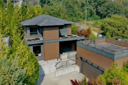 33879 Knight Avenue, Mission, BC, Mission — Single Family Residence for sale