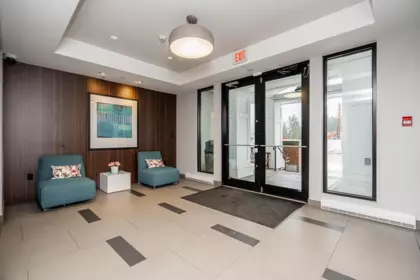 213 618 Como Lake Avenue, Coquitlam, BC, Coquitlam — Apartment/Condo for sale