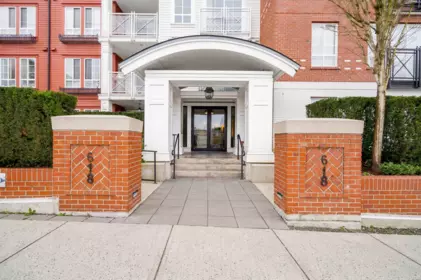 213 618 Como Lake Avenue, Coquitlam, BC, Coquitlam — Apartment/Condo for sale