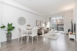 213 618 Como Lake Avenue, Coquitlam, BC