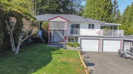 1352 E 16th Street, North Vancouver, BC, North Vancouver — Single Family Residence for sale