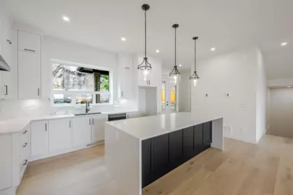 Kitchen Island Photo of 3593 Mee Place, Coquitlam, BC