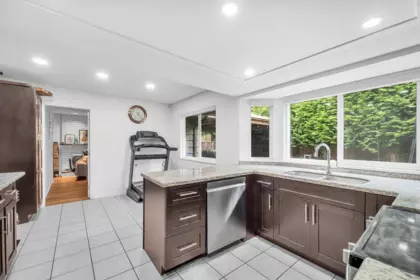 Breakfast Nook Photo of 5331 Tiffany Place, Richmond, BC
