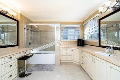 Powder Room Photo of 15160 81 Avenue, Surrey, BC
