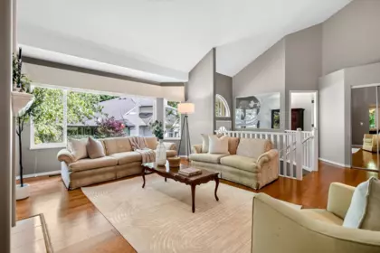 Dining Area Photo of 118 101 Parkside Drive, Port Moody, BC