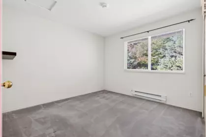 Hallway Photo of 118 101 Parkside Drive, Port Moody, BC