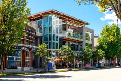 Community Amenities Photo (Clubhouse) of 2420 Edgemont Boulevard, North Vancouver, BC